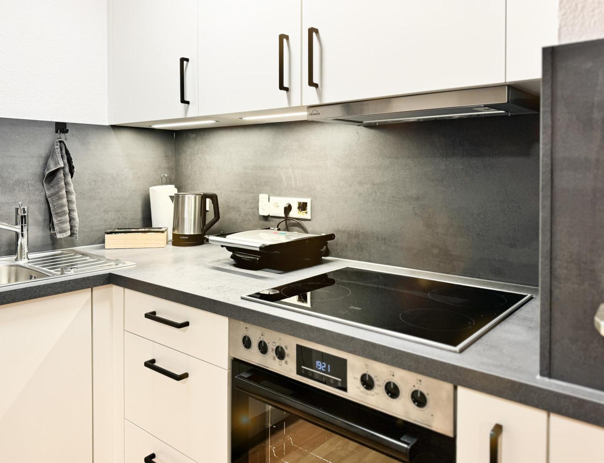 Modern Living In Karlsruhe - Frieden Apartments Zewnętrze zdjęcie