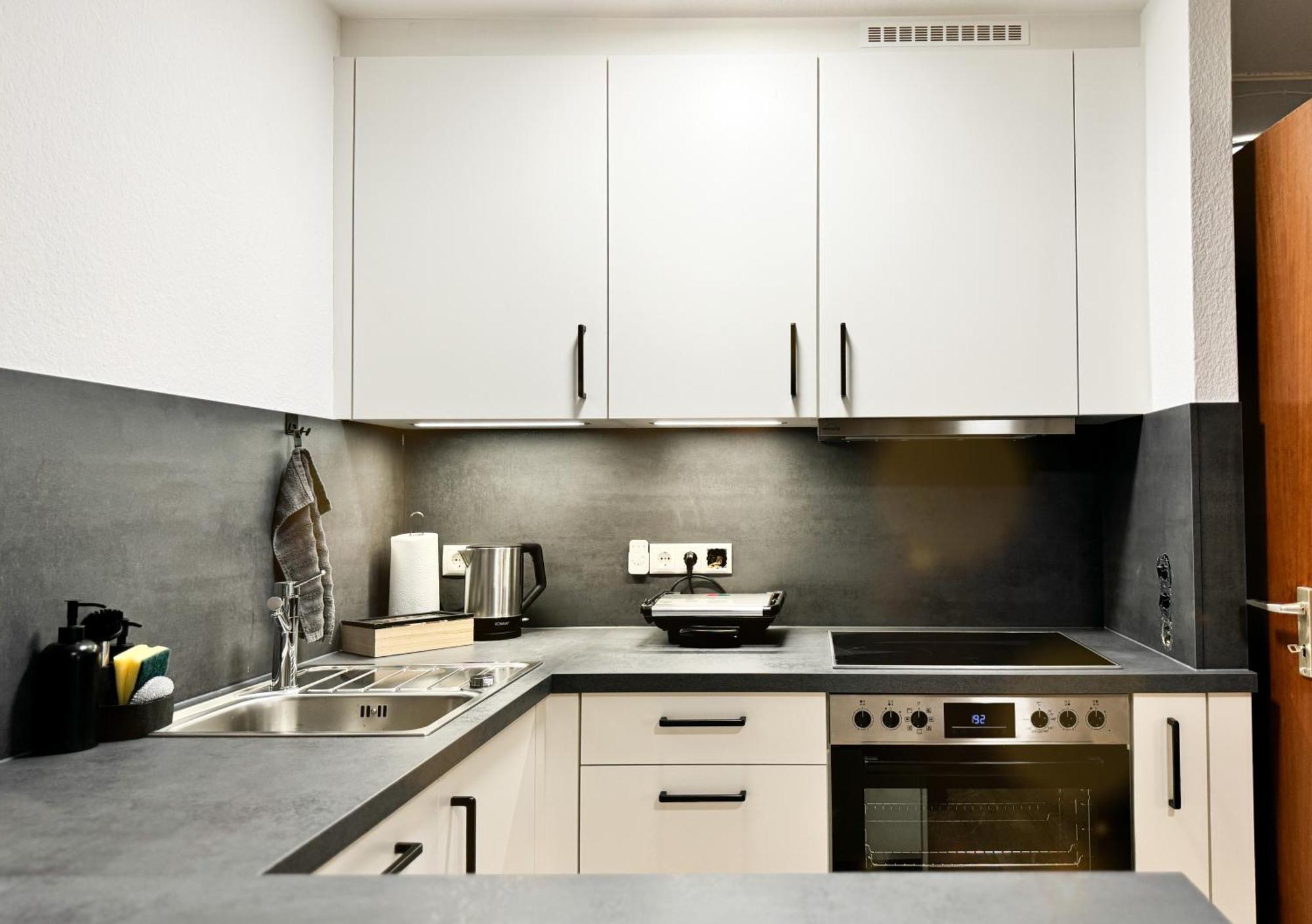 Modern Living In Karlsruhe - Frieden Apartments Zewnętrze zdjęcie