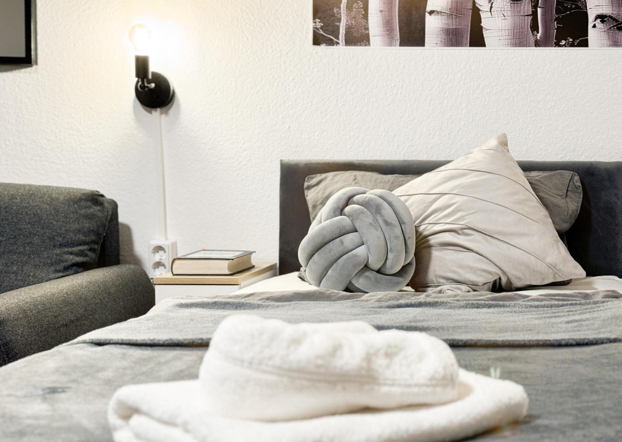 Modern Living In Karlsruhe - Frieden Apartments Zewnętrze zdjęcie